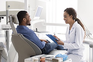 Worcester periodontist and patient discussing candidacy for oral sedation in Worcester